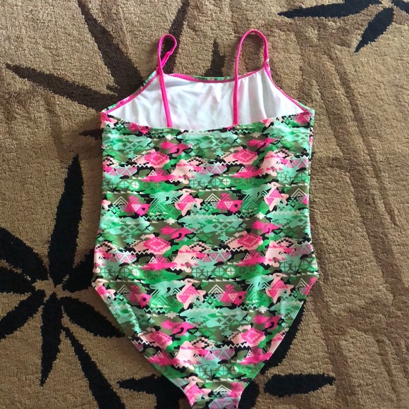 Girls swimsuit - Picture 2 of 3
